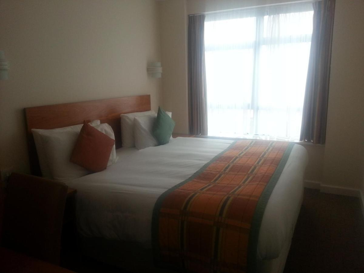 Sefton Express Hotel Ballasalla Habitación foto